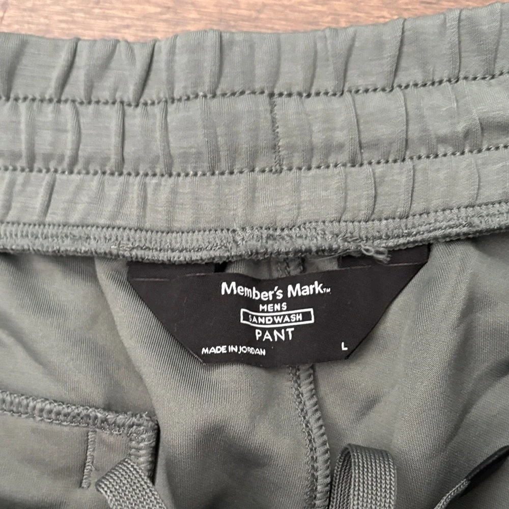 Members Mark members only